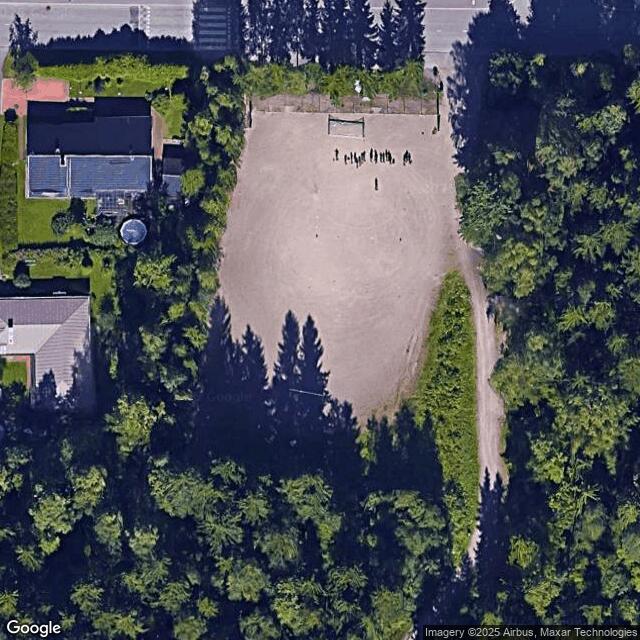 Puistokenttä Perhotienkenttä