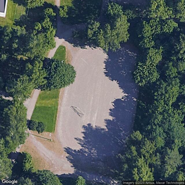 Puistokenttä Lemmikkipuisto