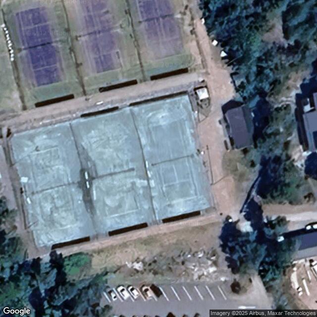 Pickalan tenniskentät