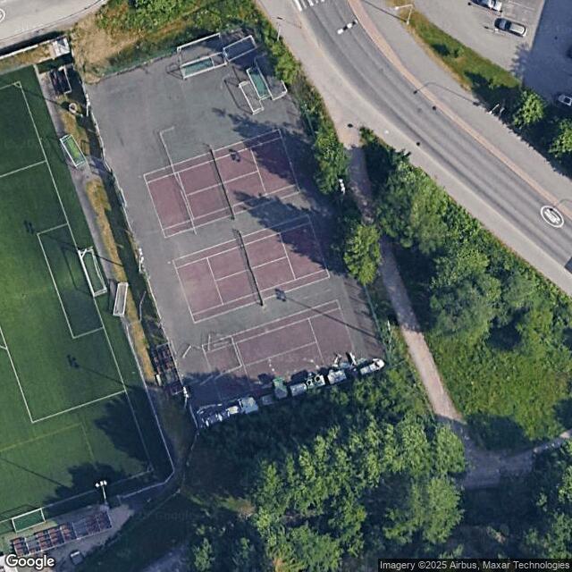 Pihlajamäenkenttä / Tenniskentät