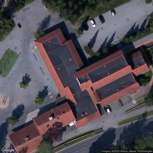 Pitkälahden koulun sali