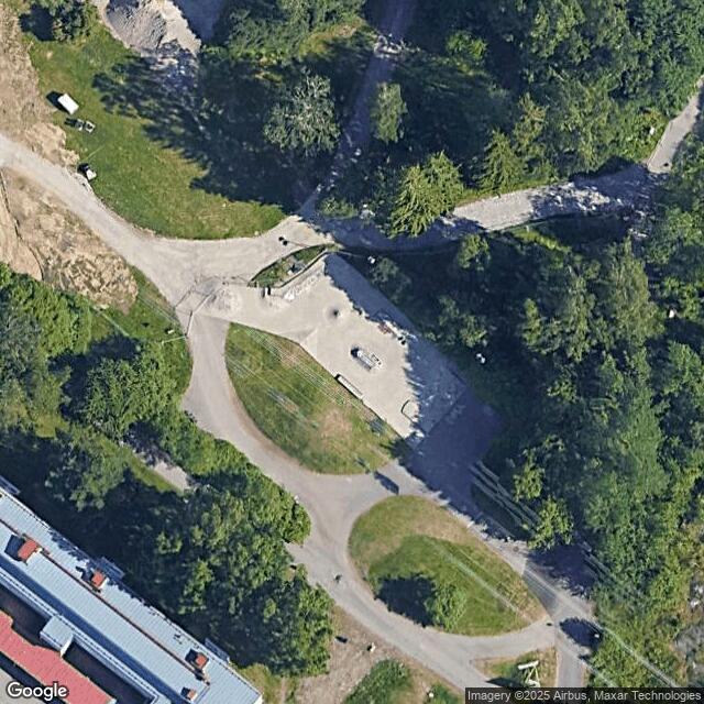 Leikkipuisto Hilleri / Skeittipaikka