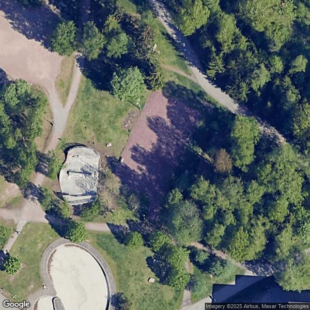 Leikkipuisto Maunula / Skuuttipaikka