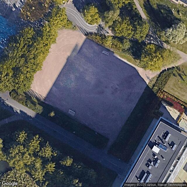 Leikkipuisto Munkki  / Hiekkakenttä