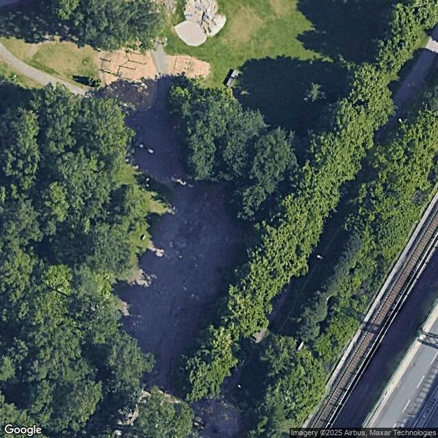 Leikkipuisto Orava / Hiekkakenttä
