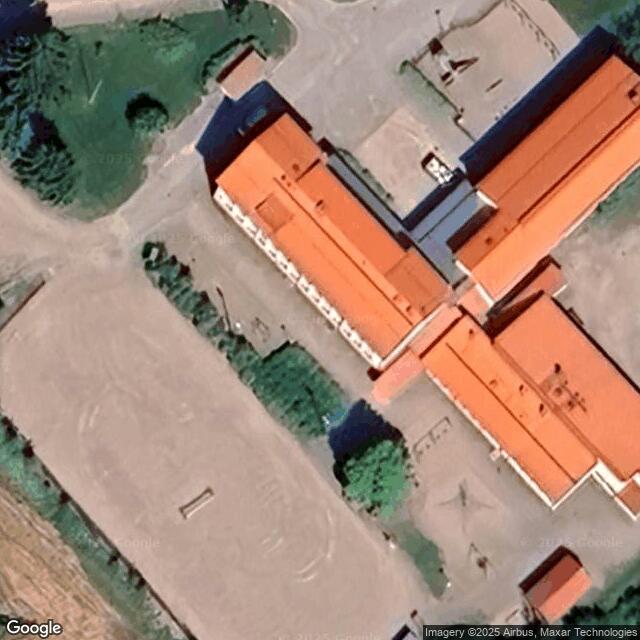 Pyhäniemen koulun liikuntasali