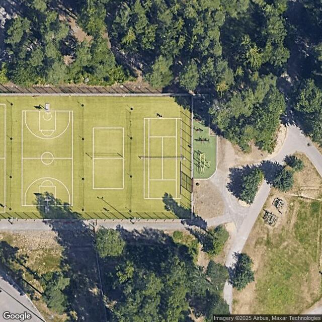 Rajakylän liikuntapuiston tenniskenttä 1