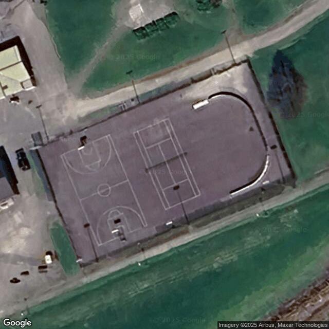 Rajamäen liikuntapuiston tenniskenttä