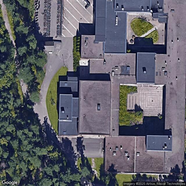 Ruusuvuoren koulun liikuntasali