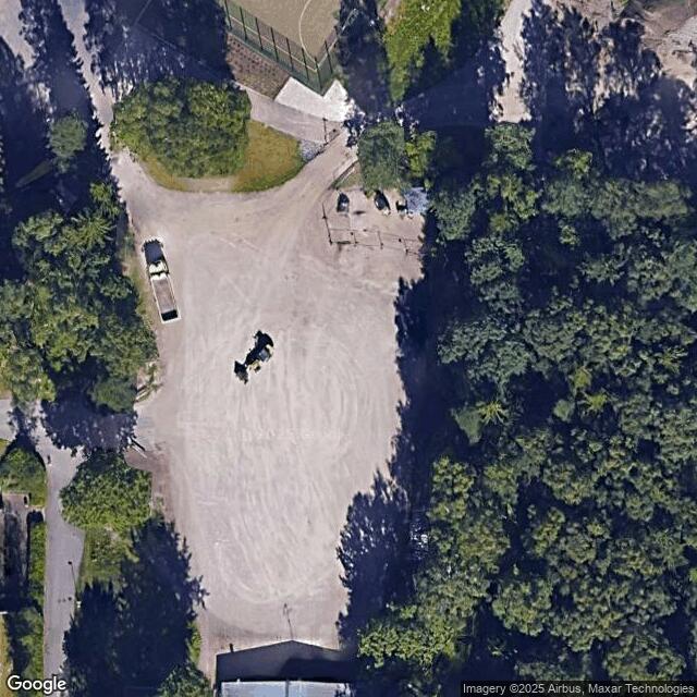 Ruusuvuoren koulun petanque kenttä
