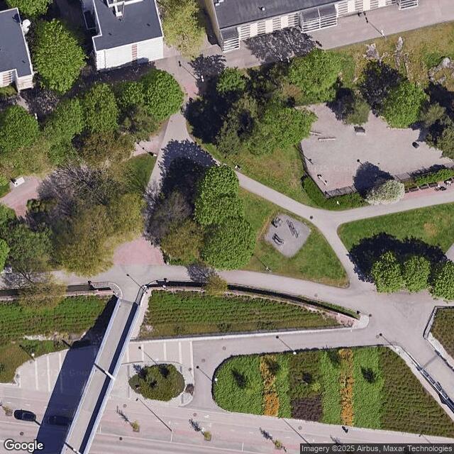 Sähköttäjänpuisto / Ulkokuntoilupaikka