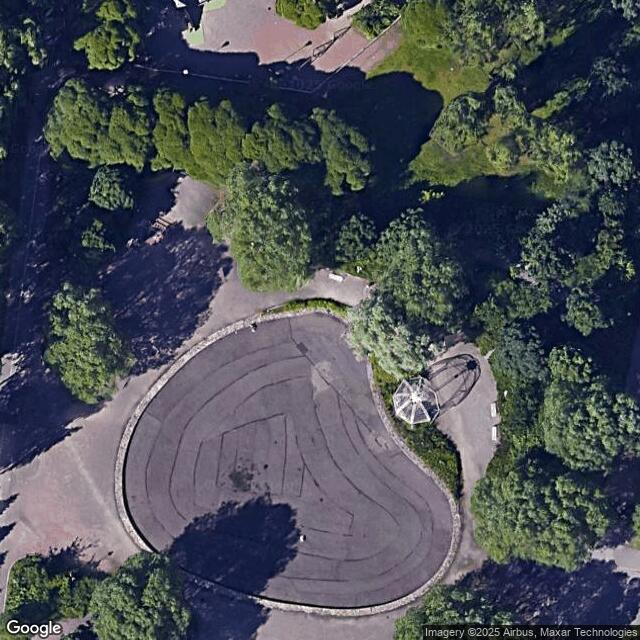 Salavapuiston leikkipaikka