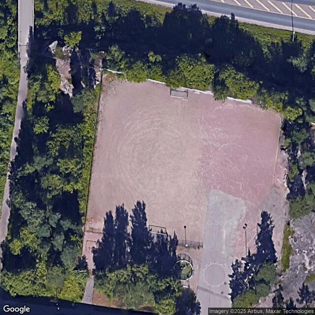 Kulomäen koulun hiekkakenttä