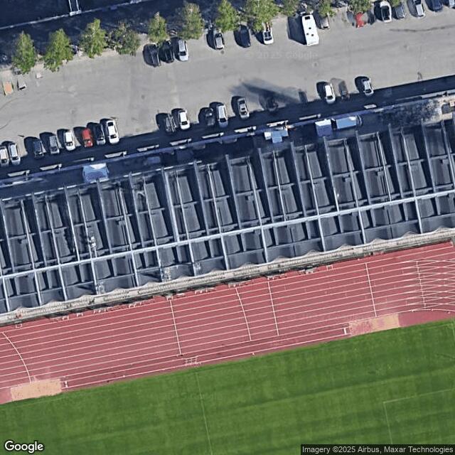 Tampereen stadionin liikuntasali 2