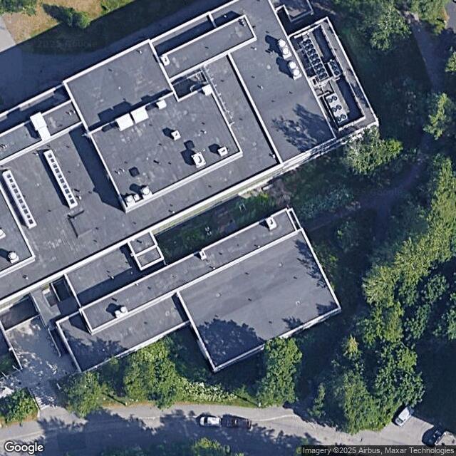 Stadin ammattiopisto (Prinsessantie) / Pöytätennispöytä