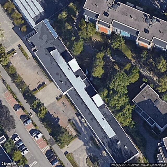 Strömbergin ala-asteen koulu / Liikuntasali