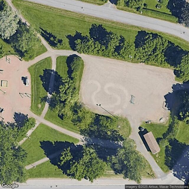 Taatalanpuiston kenttä