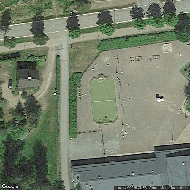 Taavetin alakoulun lähiliikuntapaikka