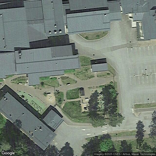 Taavetin yläkoulun lähiliikuntapaikka