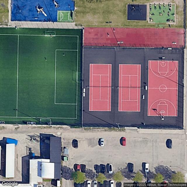 Tapiolan urheilupuiston tenniskenttä 2
