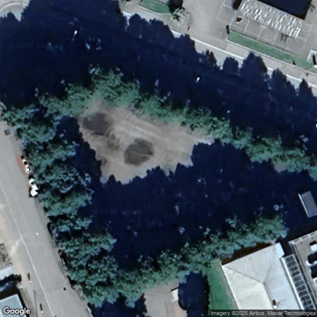 Kirjastonpuiston lähikenttä