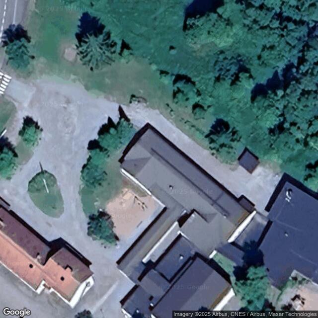 Eteläisten koulun liikuntasali