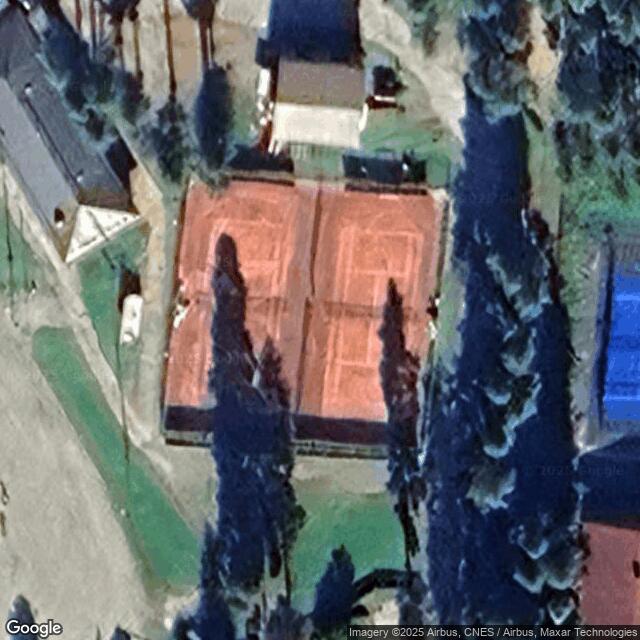 Urheilukeskuksen tenniskentät Keuruu