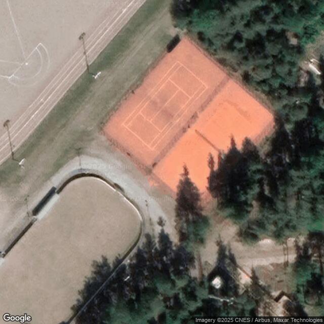 Vuoksenniskan urheilukentän tenniskentät