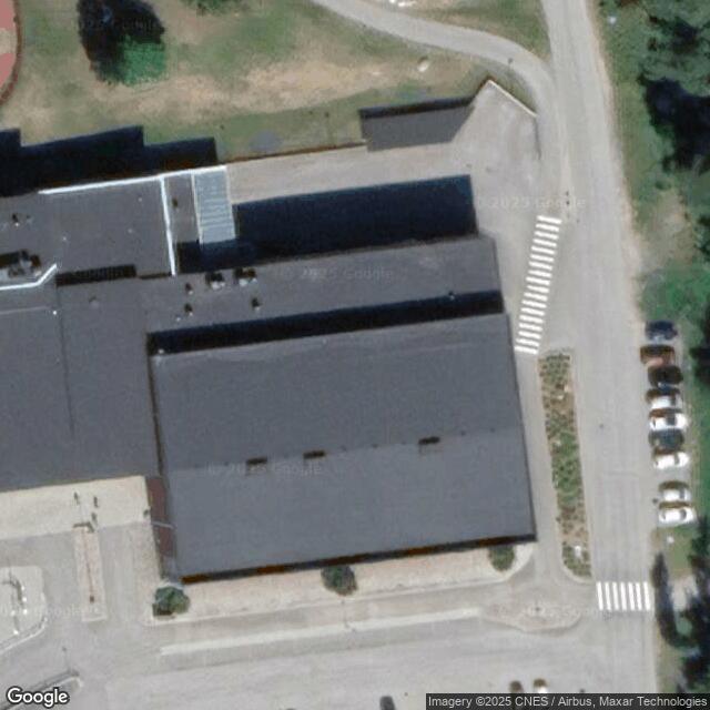 Liikuntahallin voimailusali