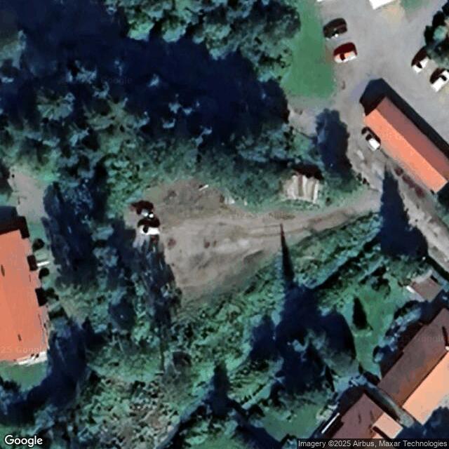Tiilismaantien lähikenttä