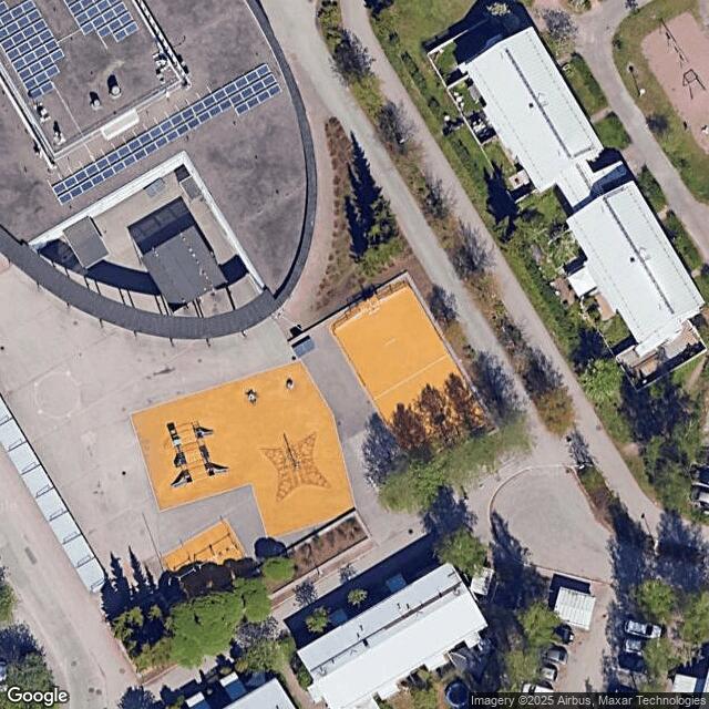 Torpparinmäen peruskoulu / Lähiliikuntapaikka