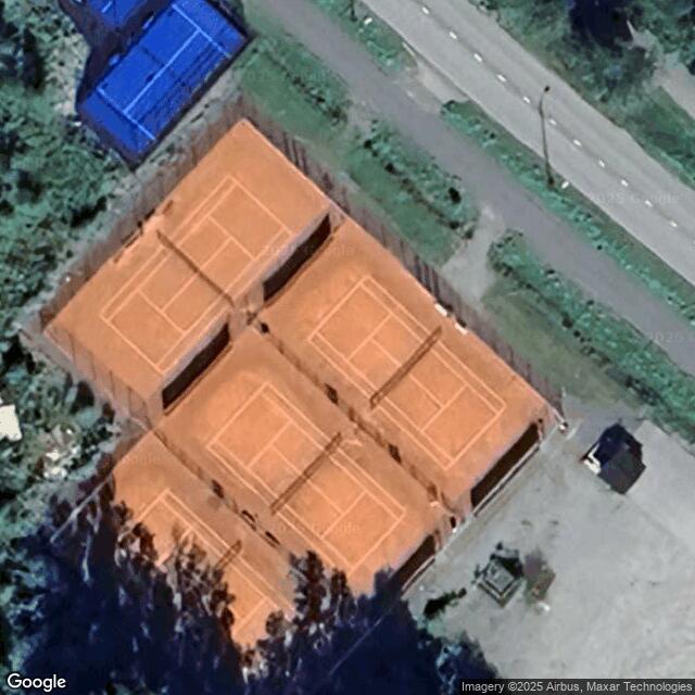 Vaasan Tennis Center - Ulkotenniskentät