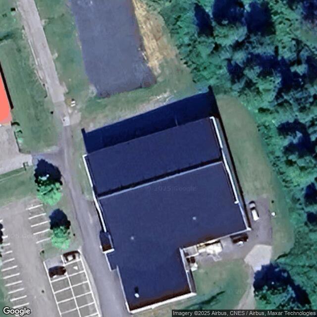 Varpaisjärven liikuntahallin kuntosali