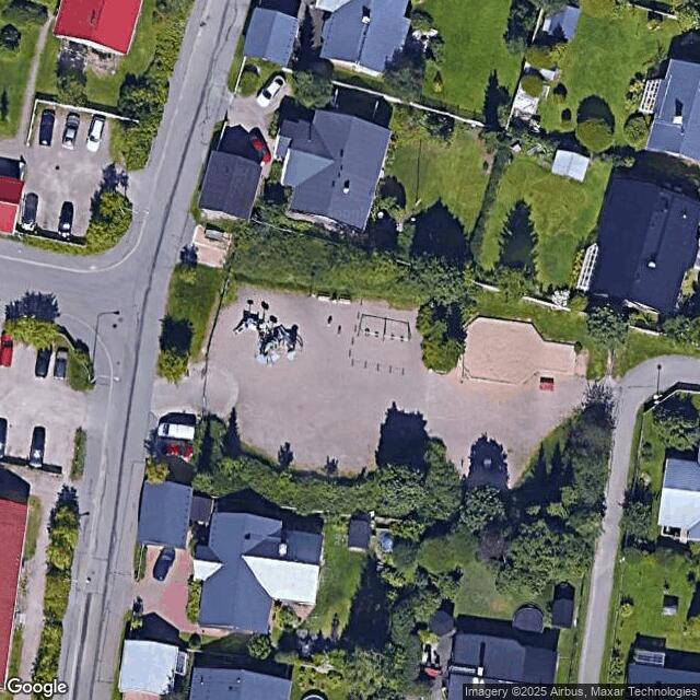 Varsapuiston leikkipaikka