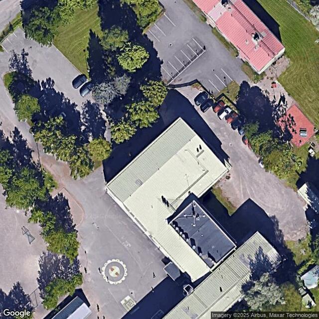 Vierumäen koulun liikuntasali Vantaa Vierumäki