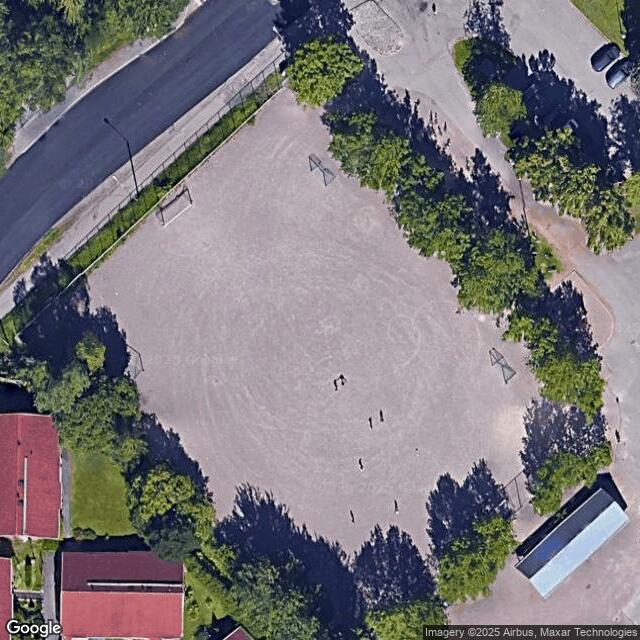 Vierumäen koulun hiekkakenttä