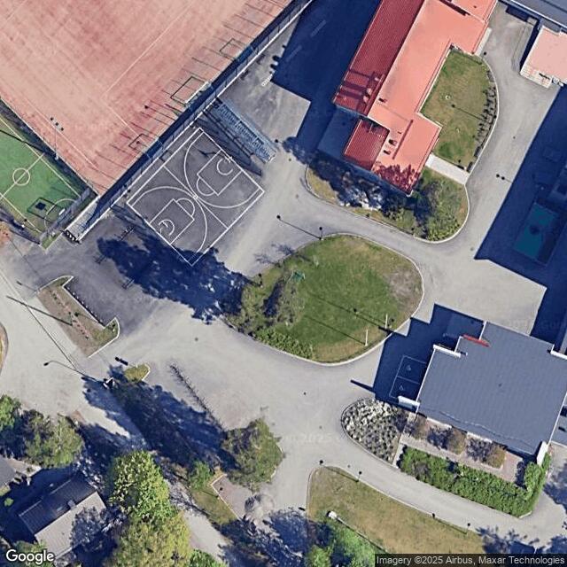 Viherlaakson yläkoulun ja lukion lähiliikuntapaikka