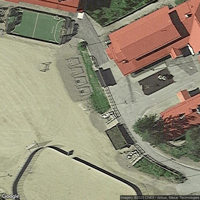 Vuokatin koulun pallokenttä