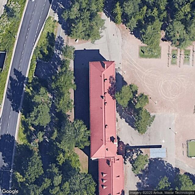 Vuoniityn peruskoulu / Liikuntasali 2 Vuosaari