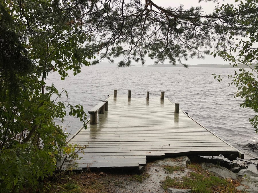 Rehjansaaren laavun laituri