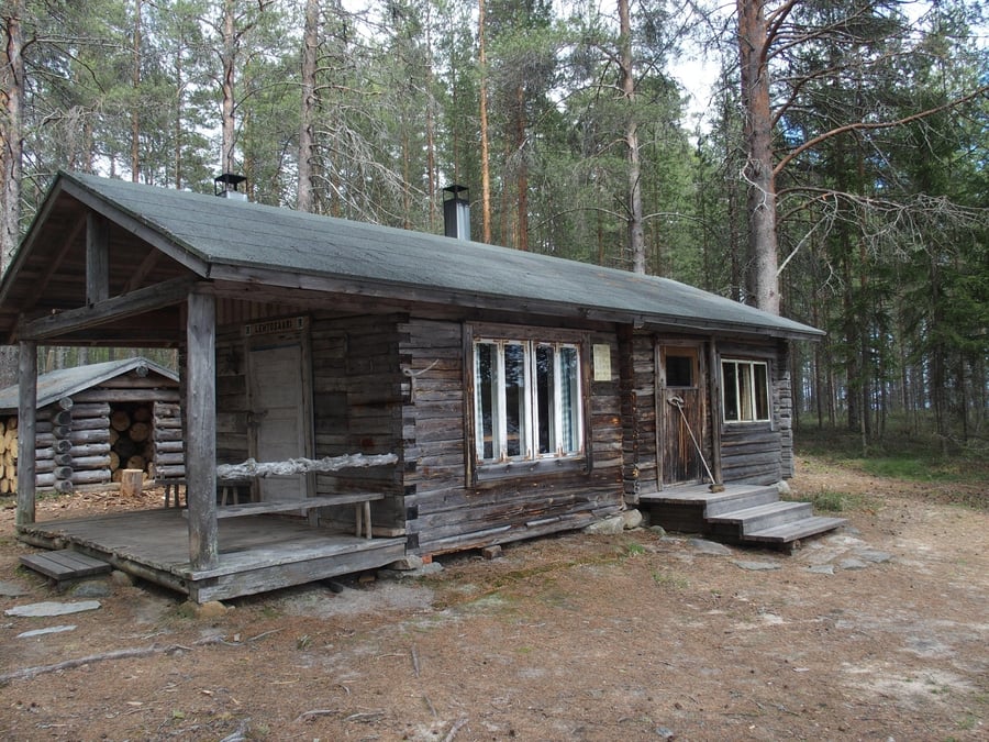 Lehtosaaren autiotupa