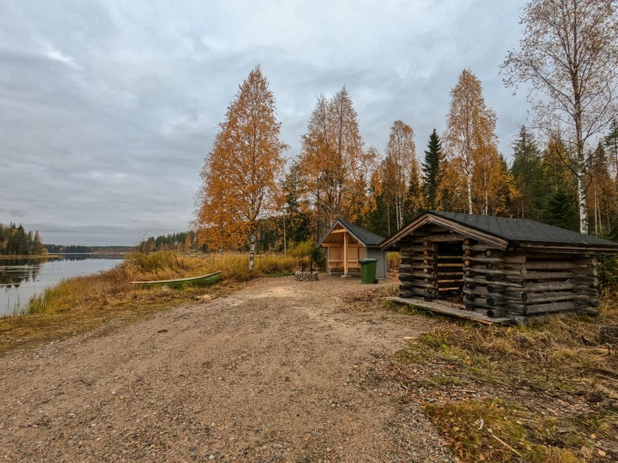Syväjärven puolikota