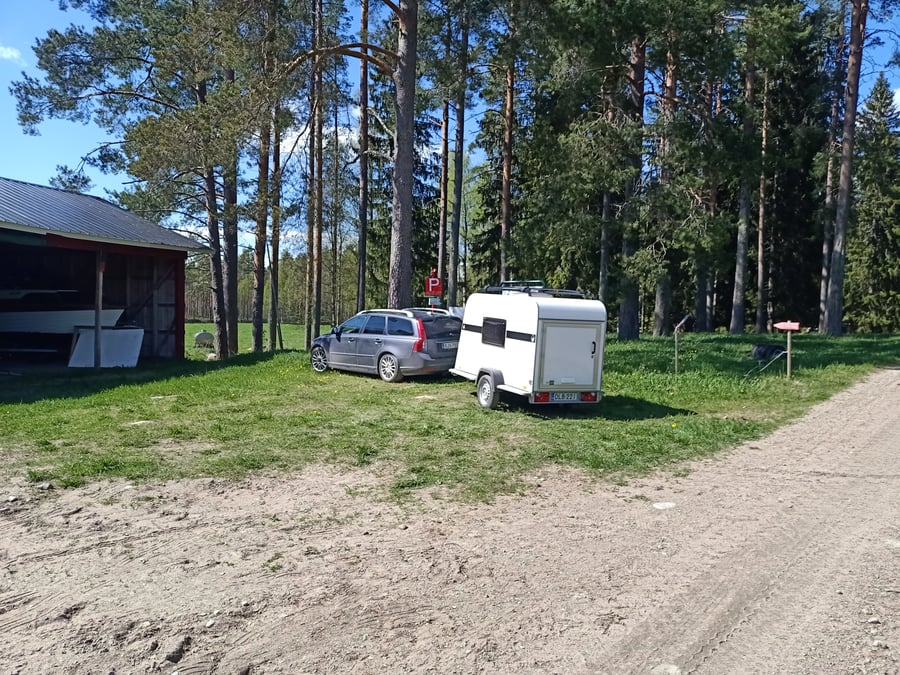 Häähninmäki parkkipaikka
