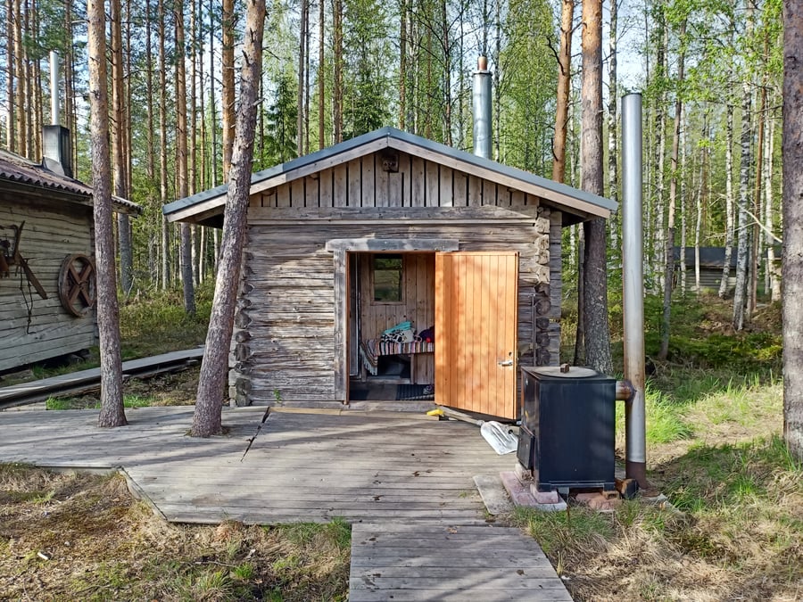 Poltinlampi sauna