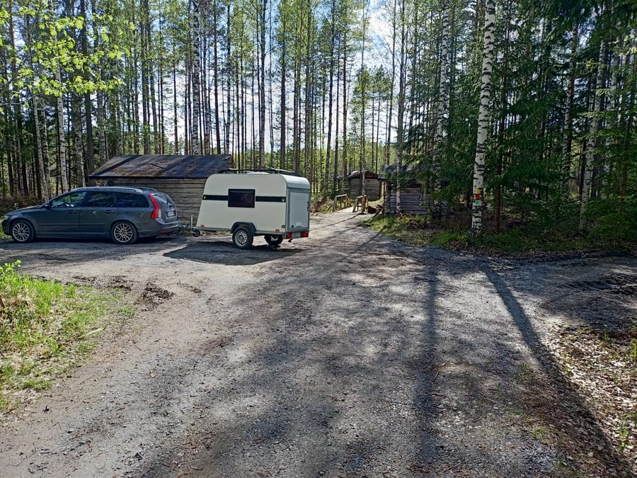 Poltinlampi parkipaikka