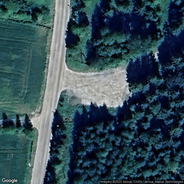Nyrölän polku parkkipaikka