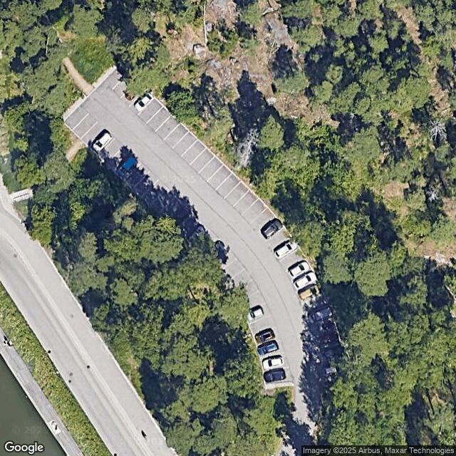 Uutela parkkipaikka