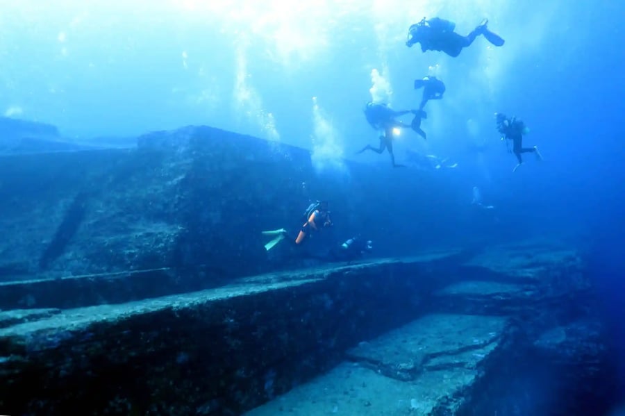 Yonaguni Monument