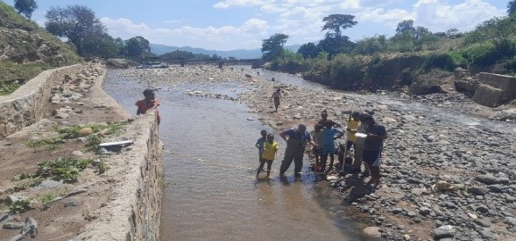 Zlepšení kvality života zajištěním dostupnosti a udržitelným nakládáním s vodními zdroji v regionu Sidama a zónách Gamo a Gofa, Etiopie