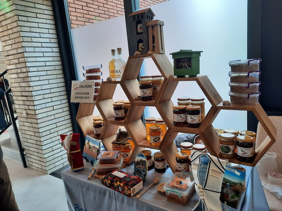 Udržitelný rozvoj včelařství v Gruzii